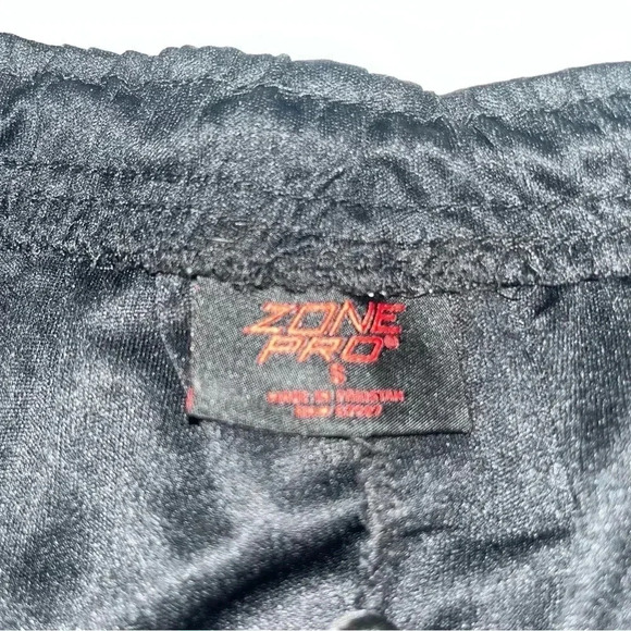 Mens zone pro nylon shorts sz sm - Picture 2 of 3